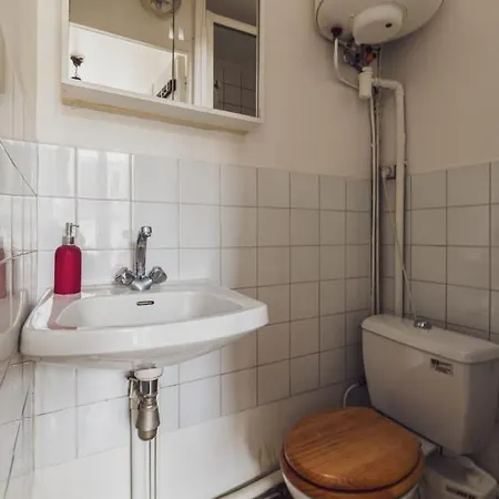 Charming Apt Near The Saint Martin Canal Apartment